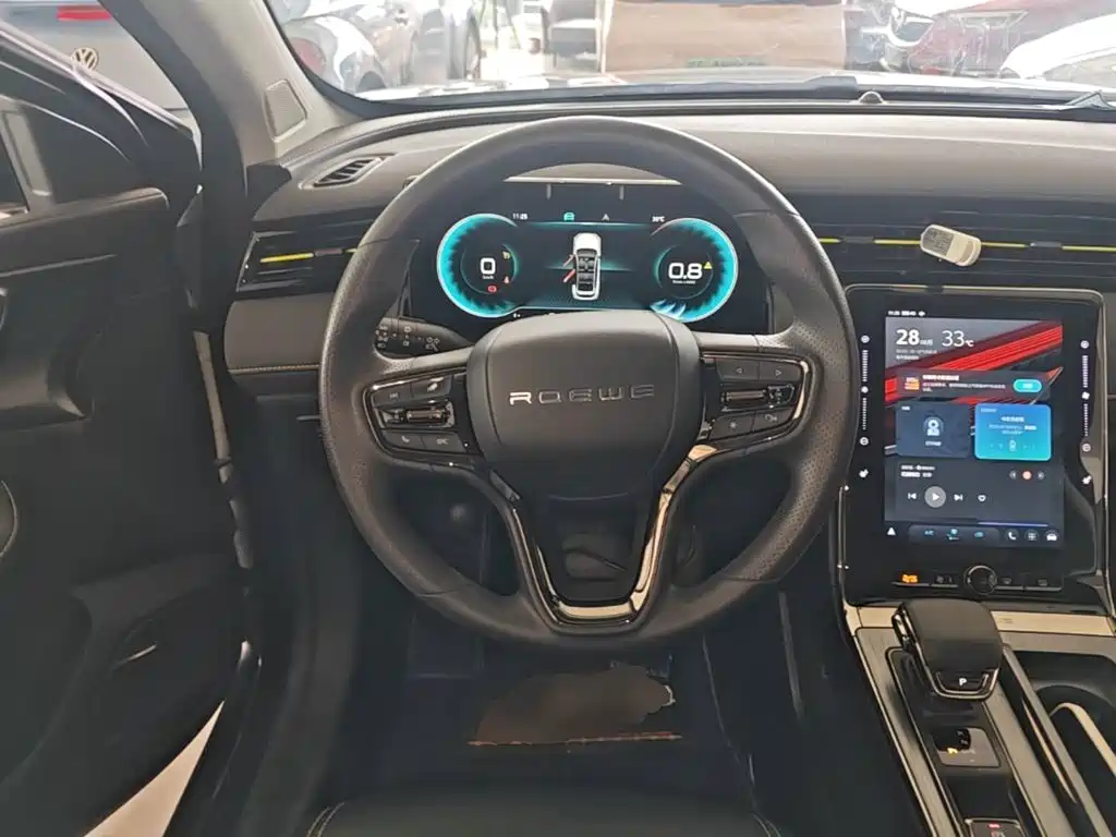 Roewe RX5 — миниатюра 11