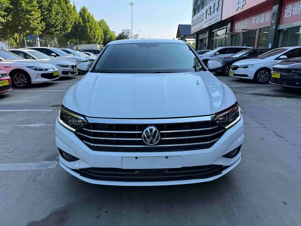 Volkswagen Sagitar — миниатюра 2