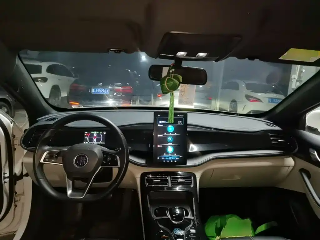 BYD Qin PLUS — миниатюра 10