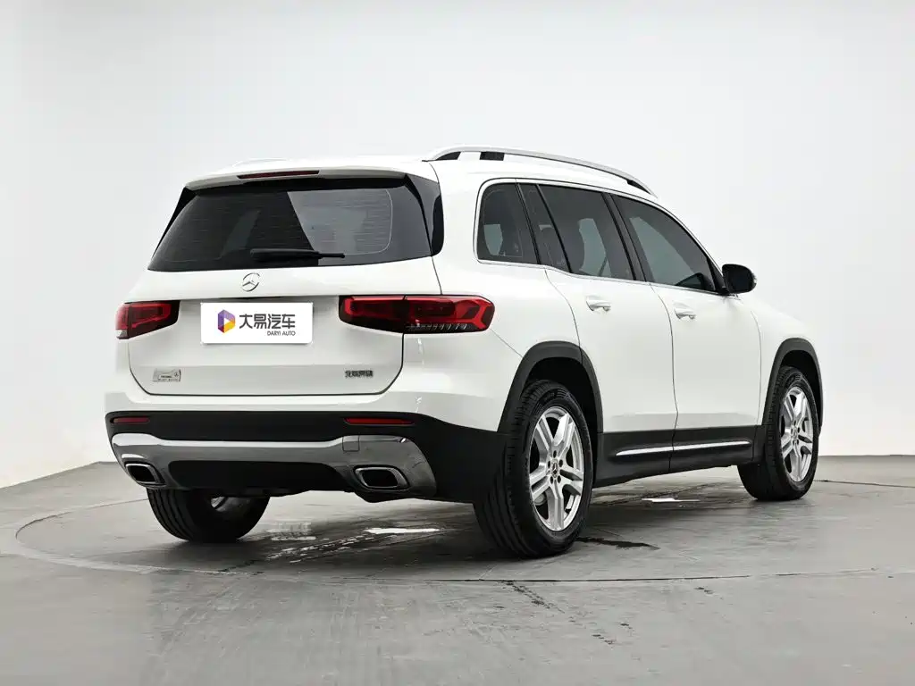 Mercedes-Benz GLB — миниатюра 3