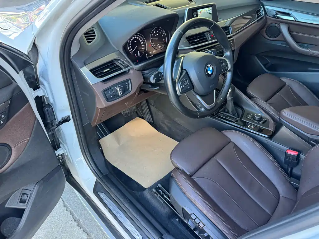 BMW X1 — миниатюра 6