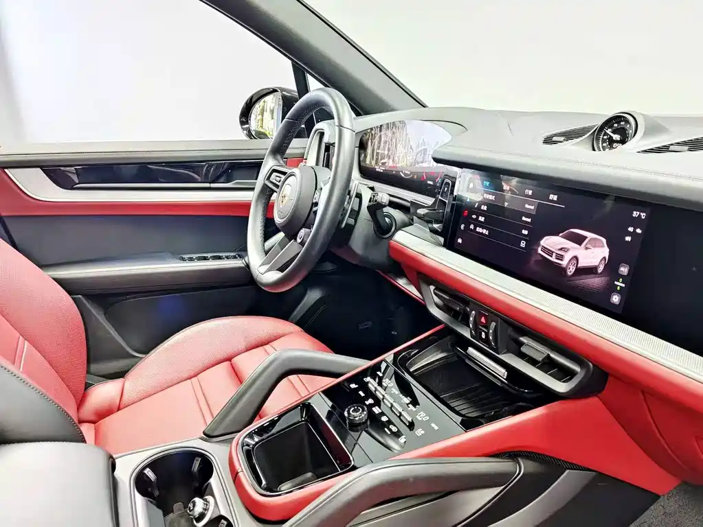 Porsche Cayenne — миниатюра 11