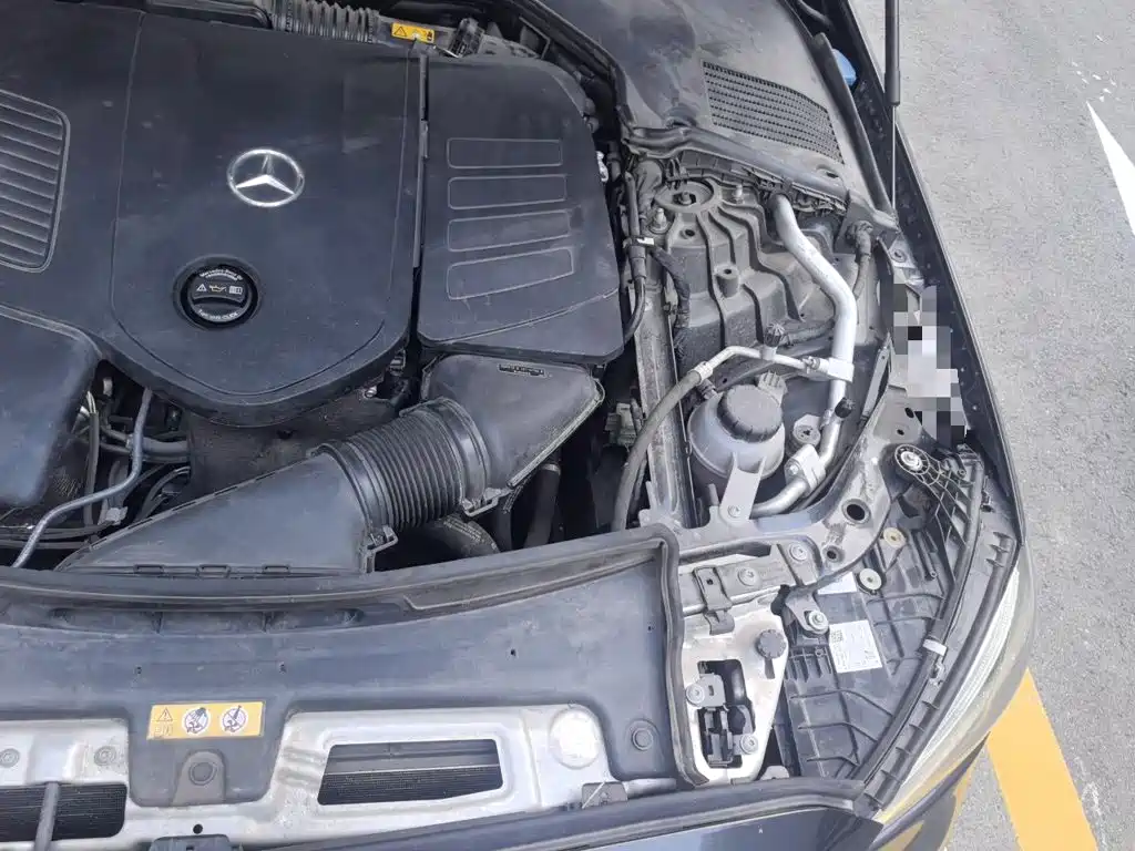 Mercedes-Benz C-Class — миниатюра 21