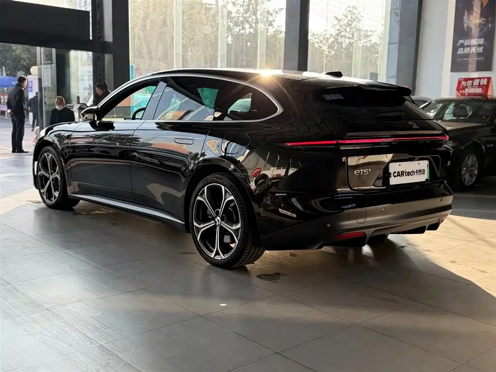 NIO NIO ET5T