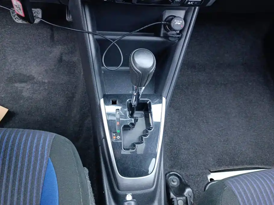 Toyota Yaris L — миниатюра 16