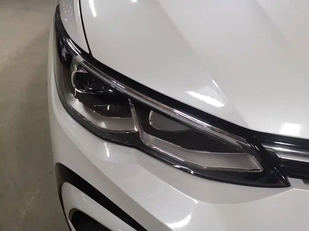 Volkswagen Golf — миниатюра 9