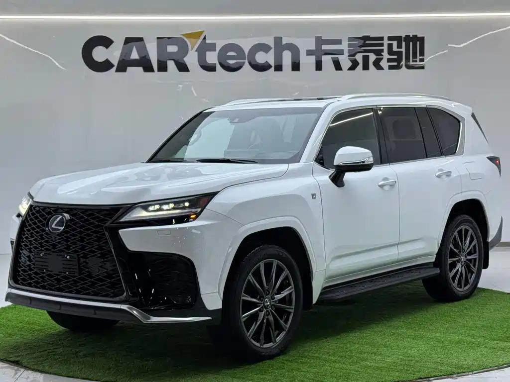 Lexus LX 2025