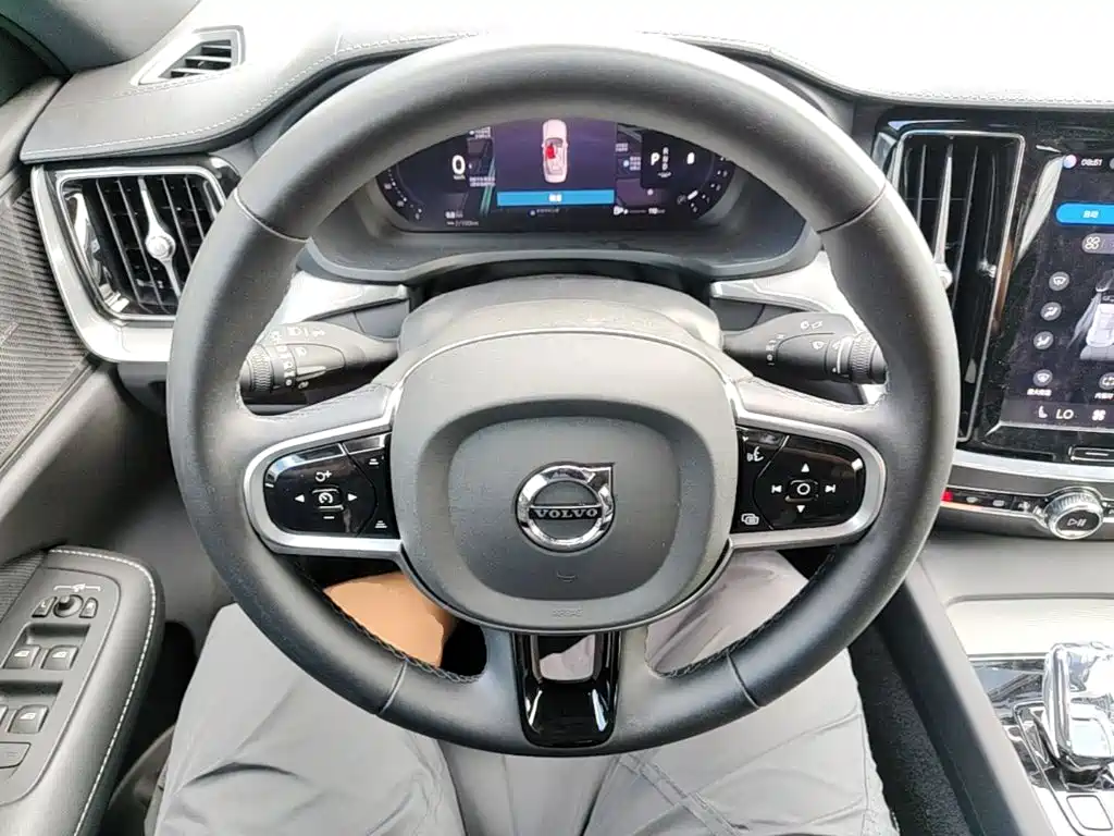 Volvo S60 — миниатюра 15