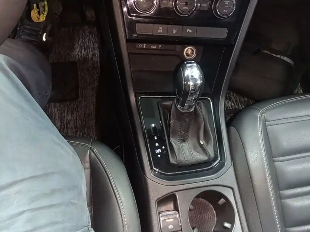 Volkswagen Touran — миниатюра 14