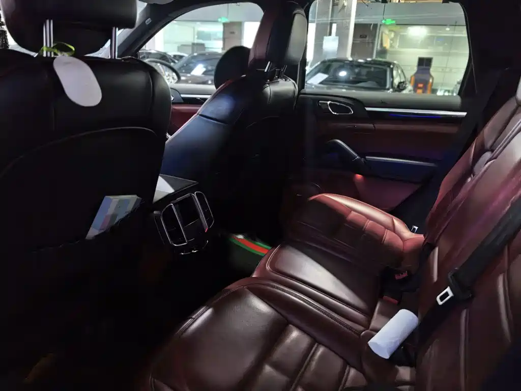 Porsche Cayenne 2011 Cayenne 3.0T