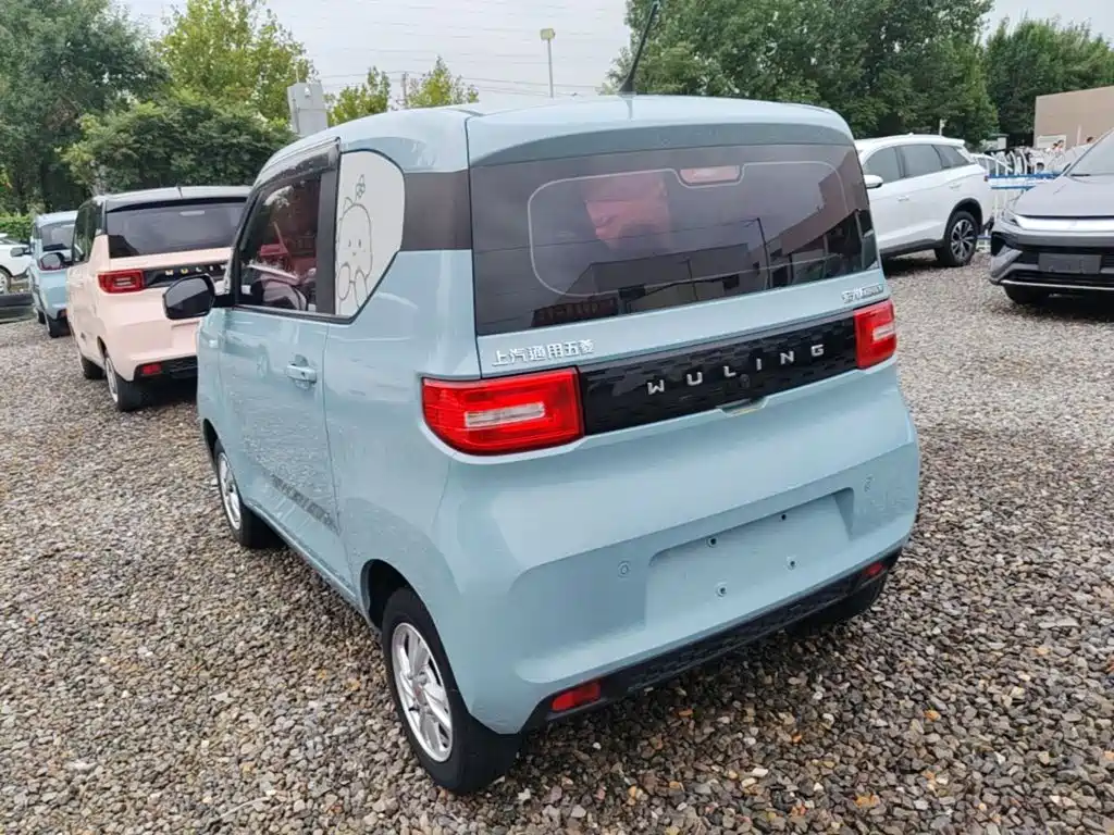Wuling MINIEV — миниатюра 5