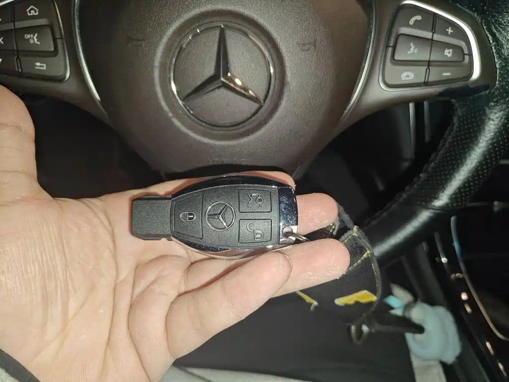 Mercedes-Benz GLC — миниатюра 9