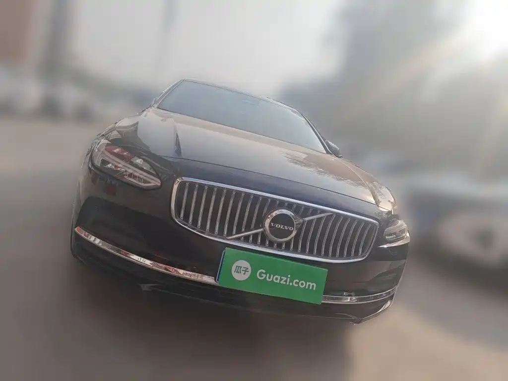 Volvo S90 — миниатюра 23