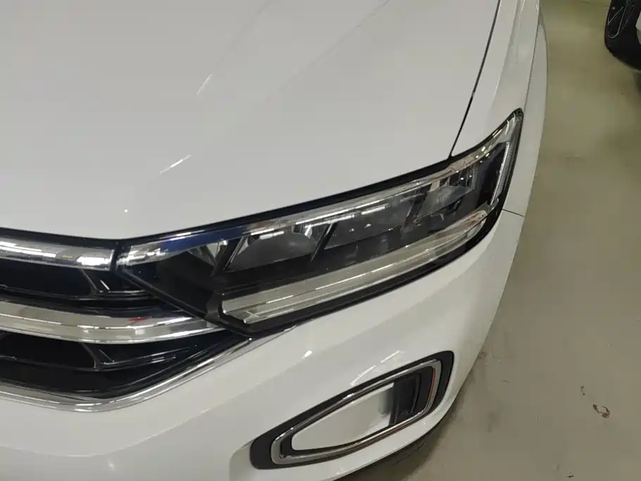 Volkswagen T-Roc — миниатюра 5