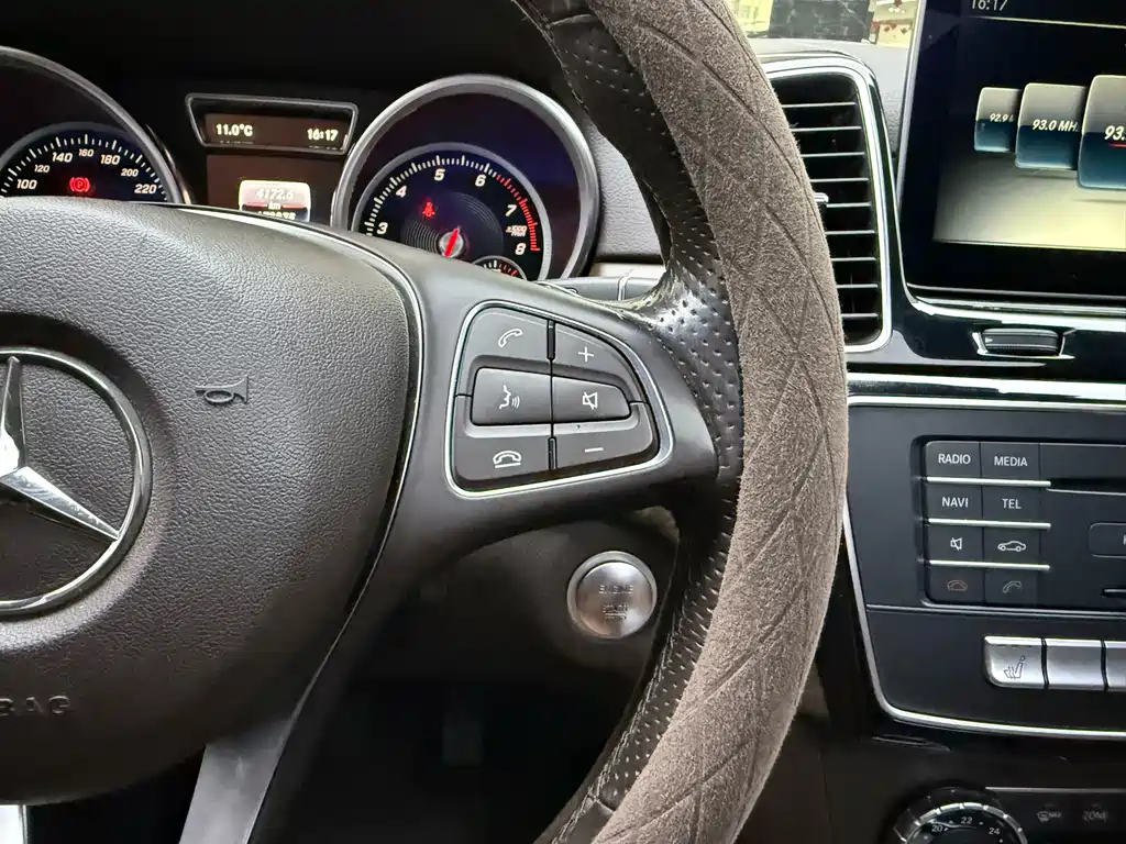 Mercedes-Benz 奔驰GLE(进口) — миниатюра 24