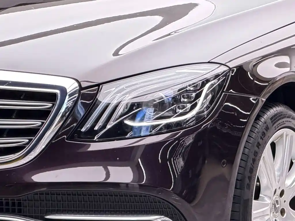Mercedes-Benz S-Class — миниатюра 3