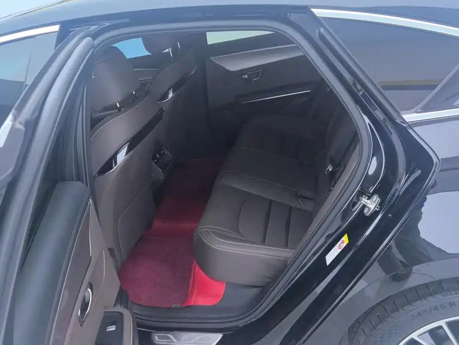 BYD Han — миниатюра 11