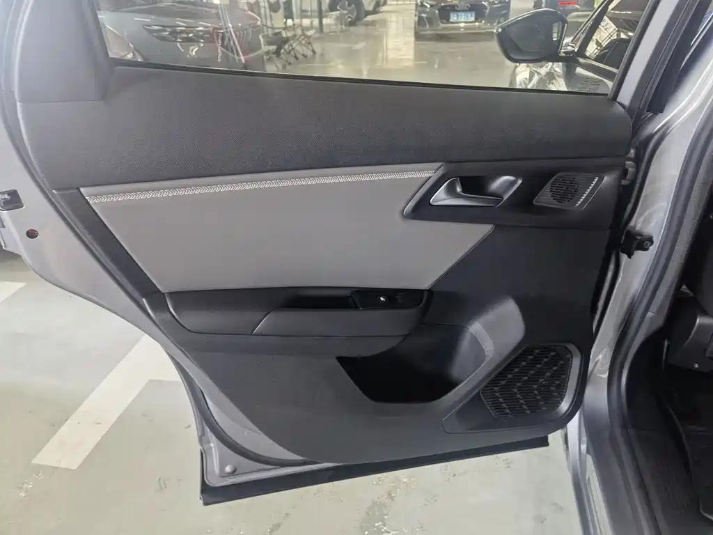 Citroen C5 X — миниатюра 13