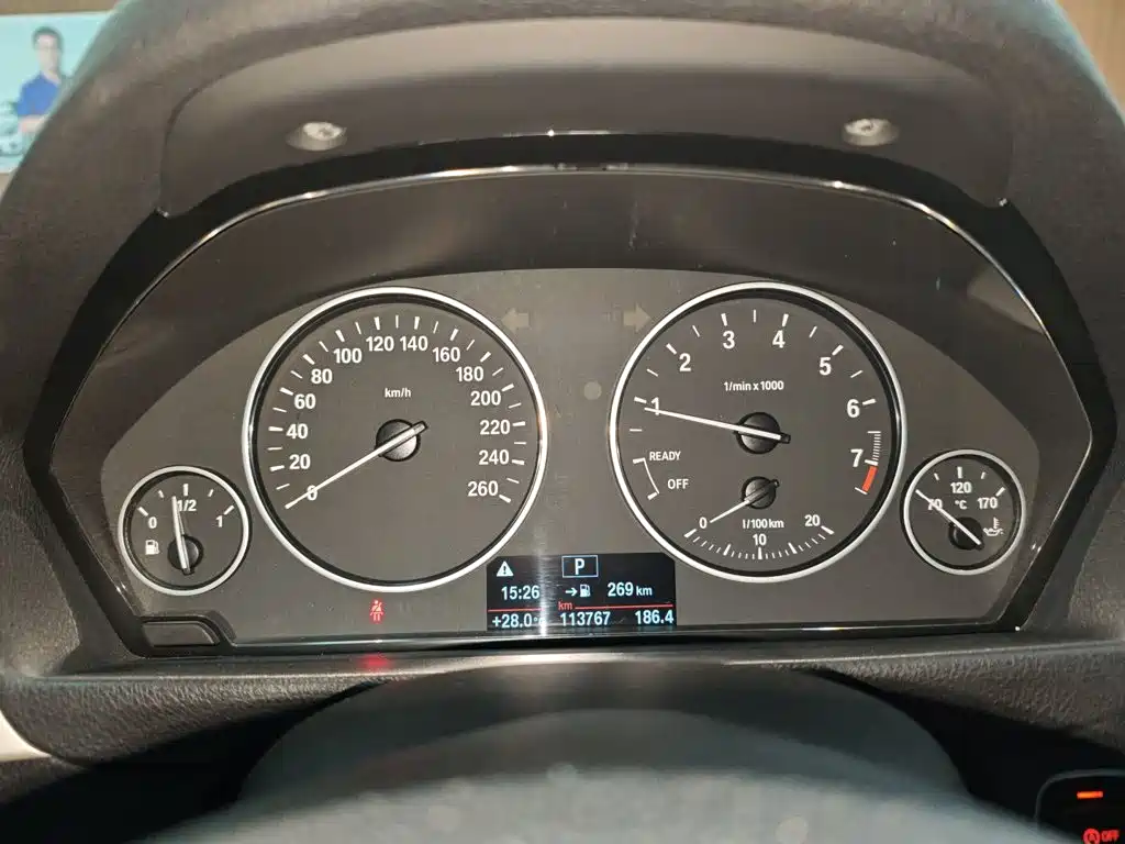 BMW 3 Series — миниатюра 12