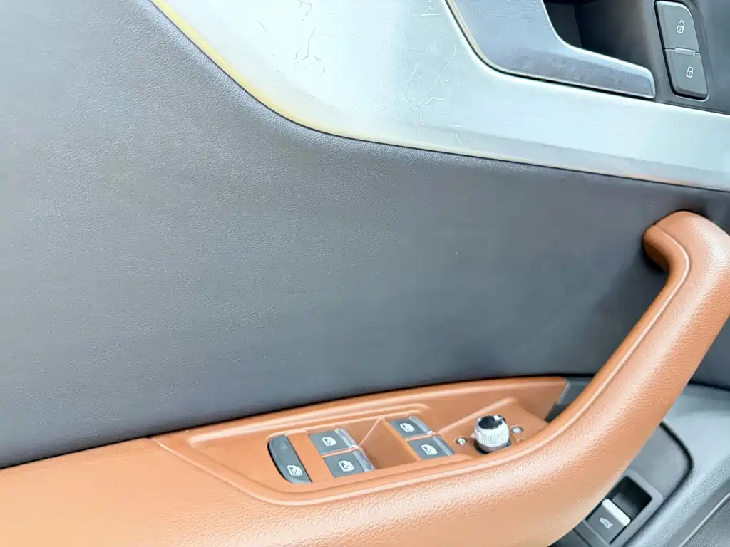 Audi A4L — миниатюра 20