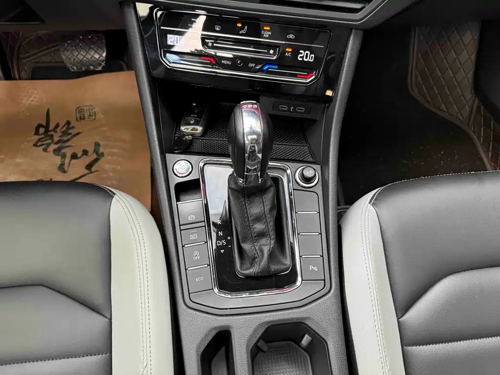 Volkswagen Bora — миниатюра 11