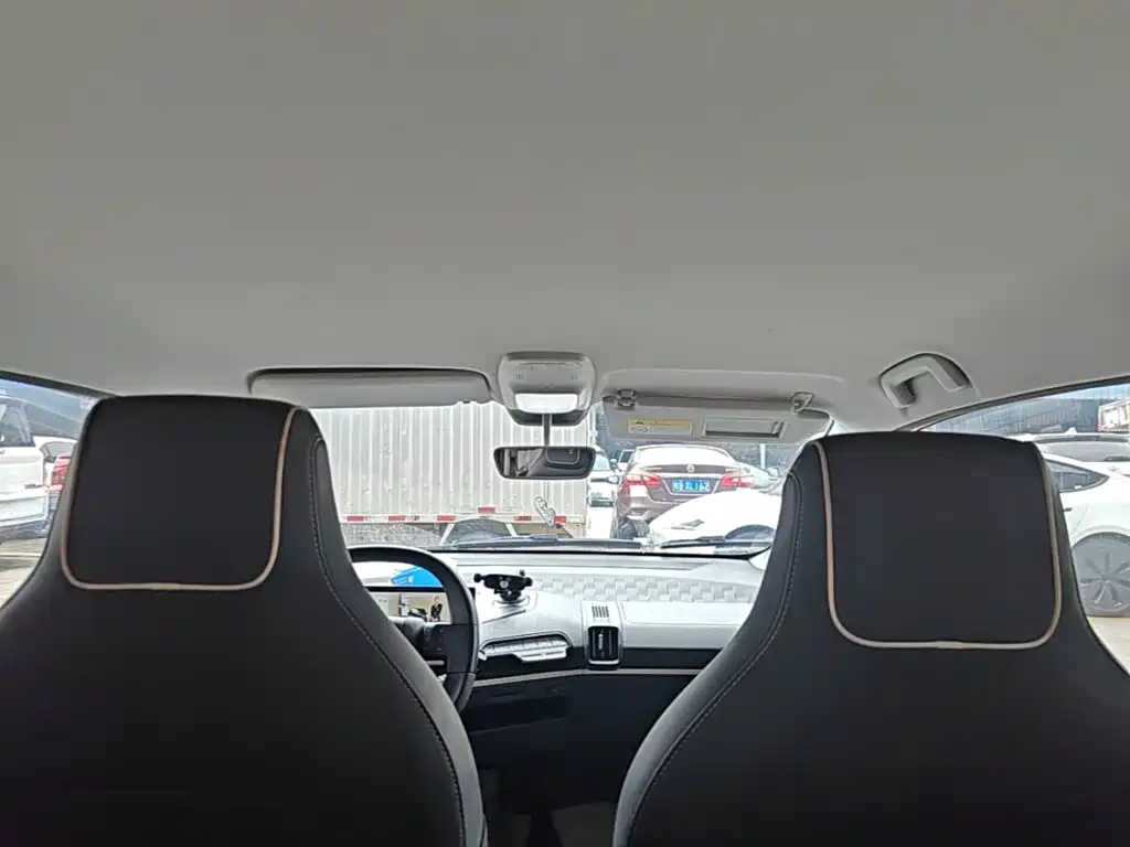 Baojun KiWi EV — миниатюра 18