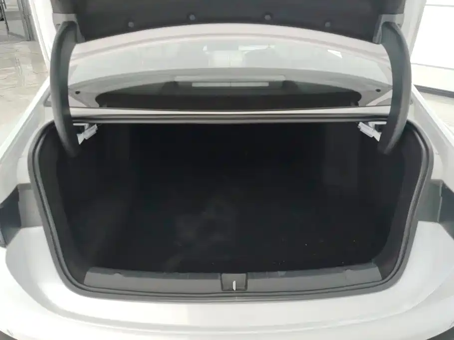 BYD Seal 05 DM-i — миниатюра 4