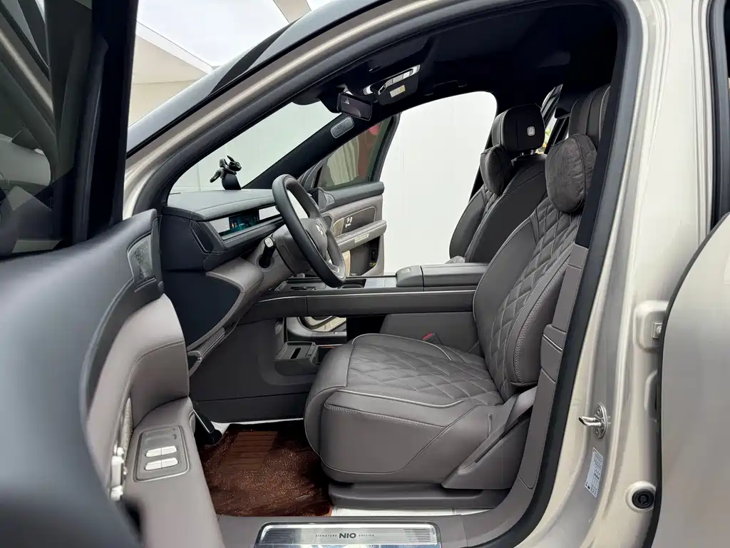 NIO NIO ES8