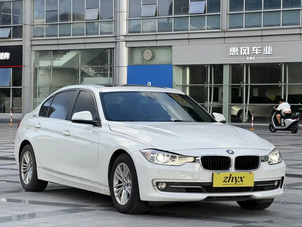 BMW 3 Series — миниатюра 3