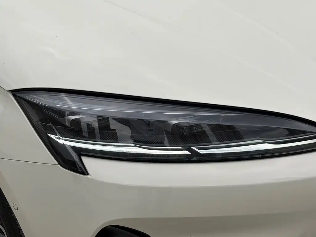 BYD Seal 07 DM-i — миниатюра 17