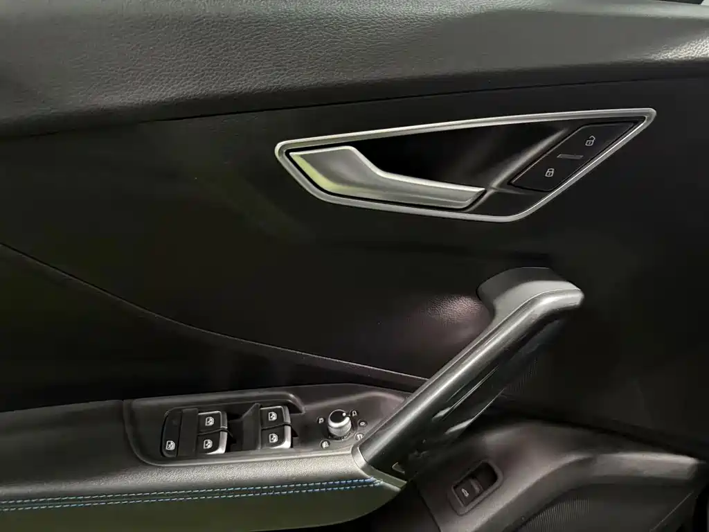 Audi Q2L — миниатюра 14