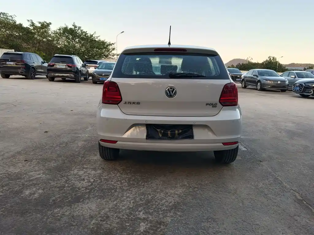 Volkswagen Polo — миниатюра 9
