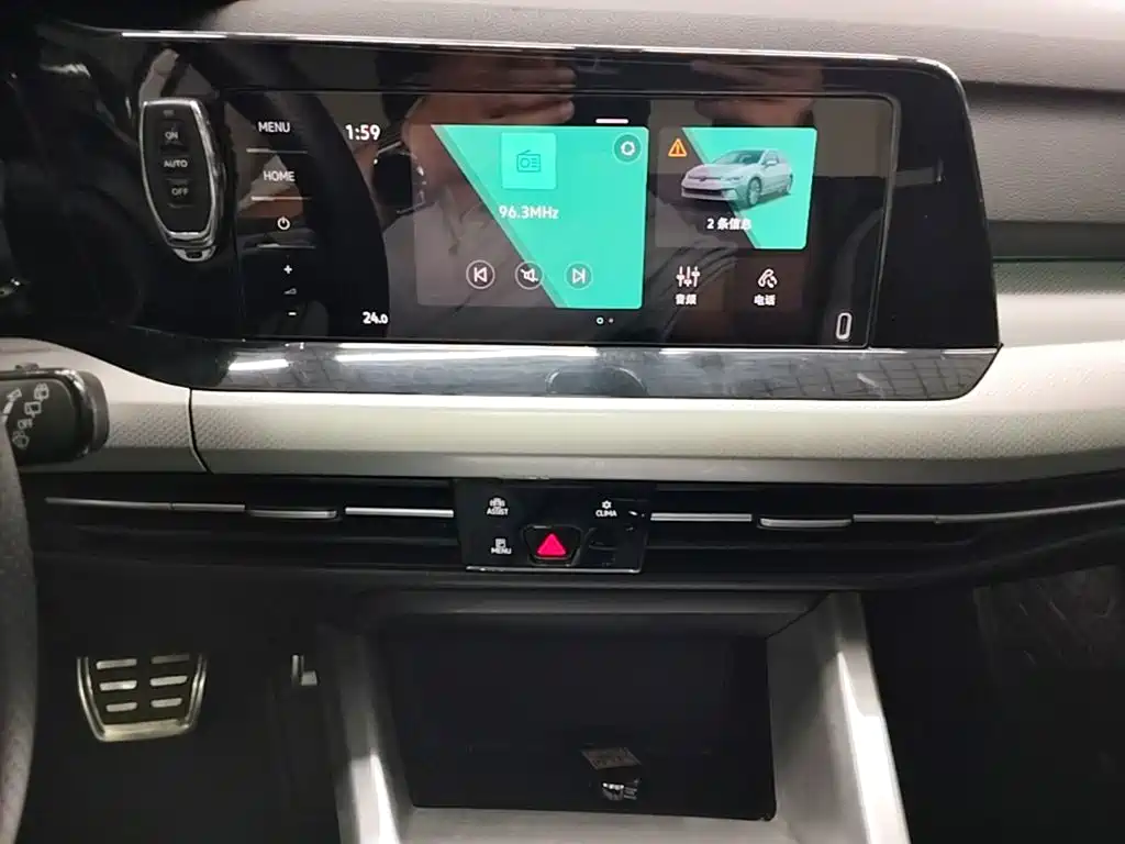 Volkswagen Golf — миниатюра 13