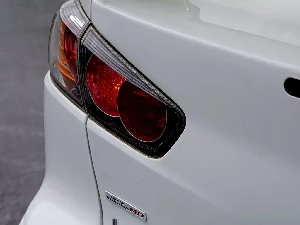 Mitsubishi Lancer EX — миниатюра 7