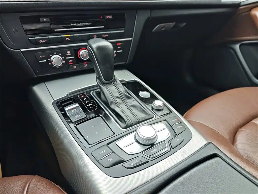 Audi A6L — миниатюра 13