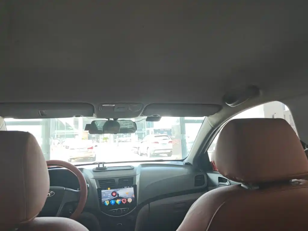 Hyundai Verna — миниатюра 18