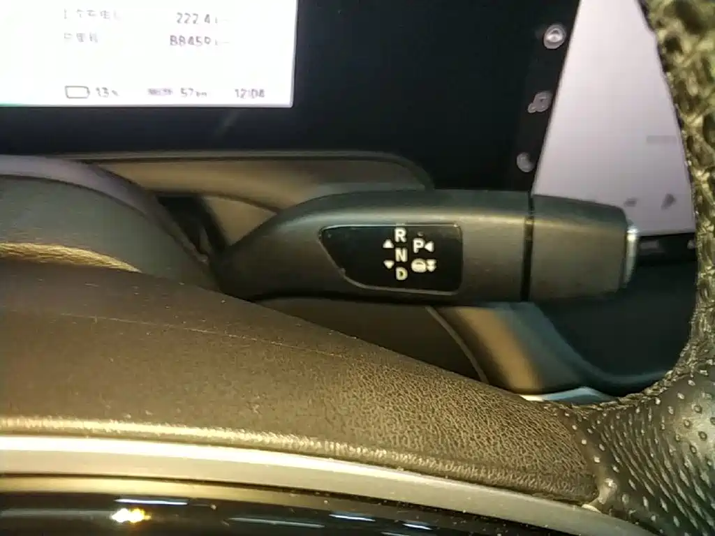 XPeng P7 — миниатюра 14