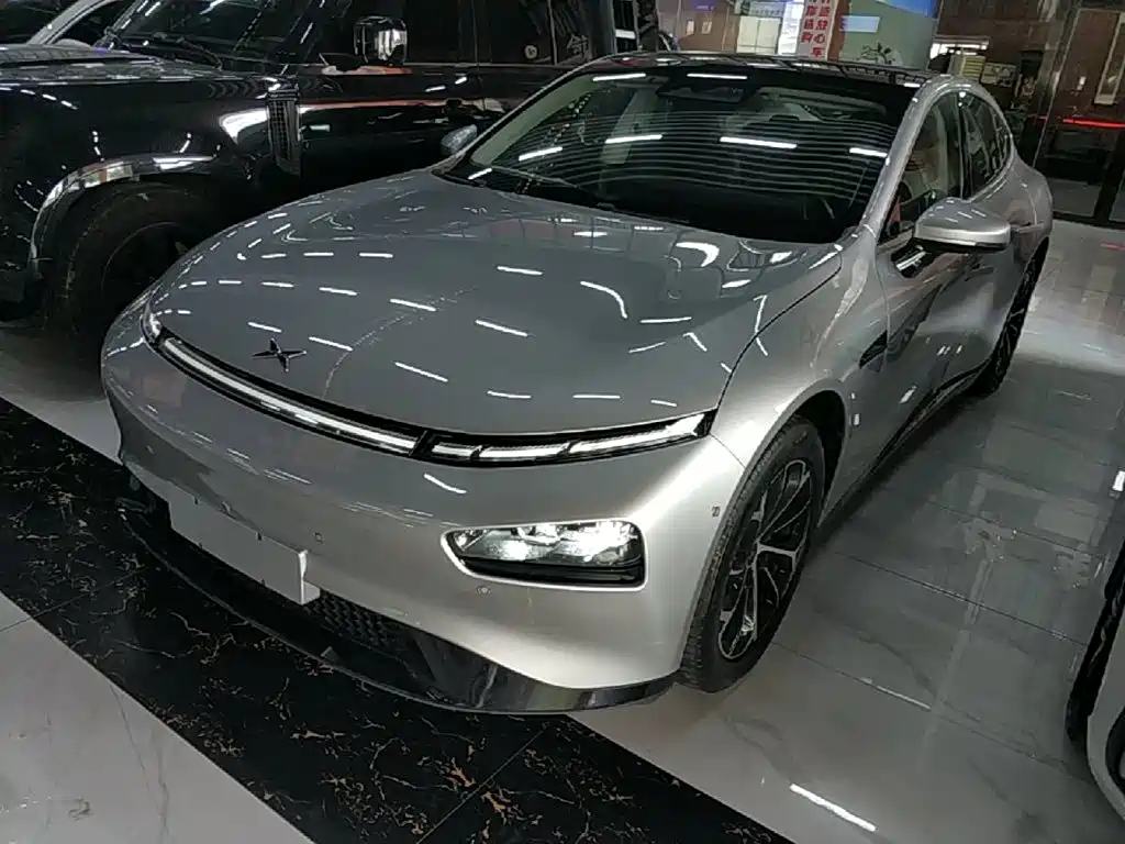 XPeng P7 — миниатюра 2