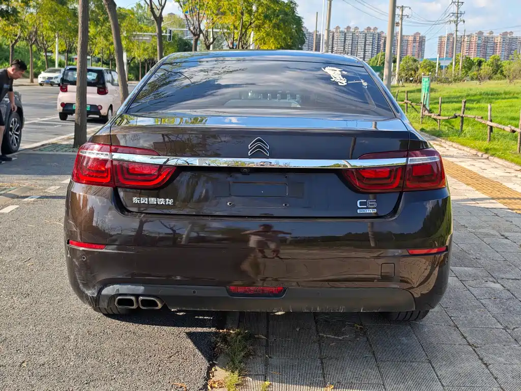 Citroen C6 — миниатюра 8