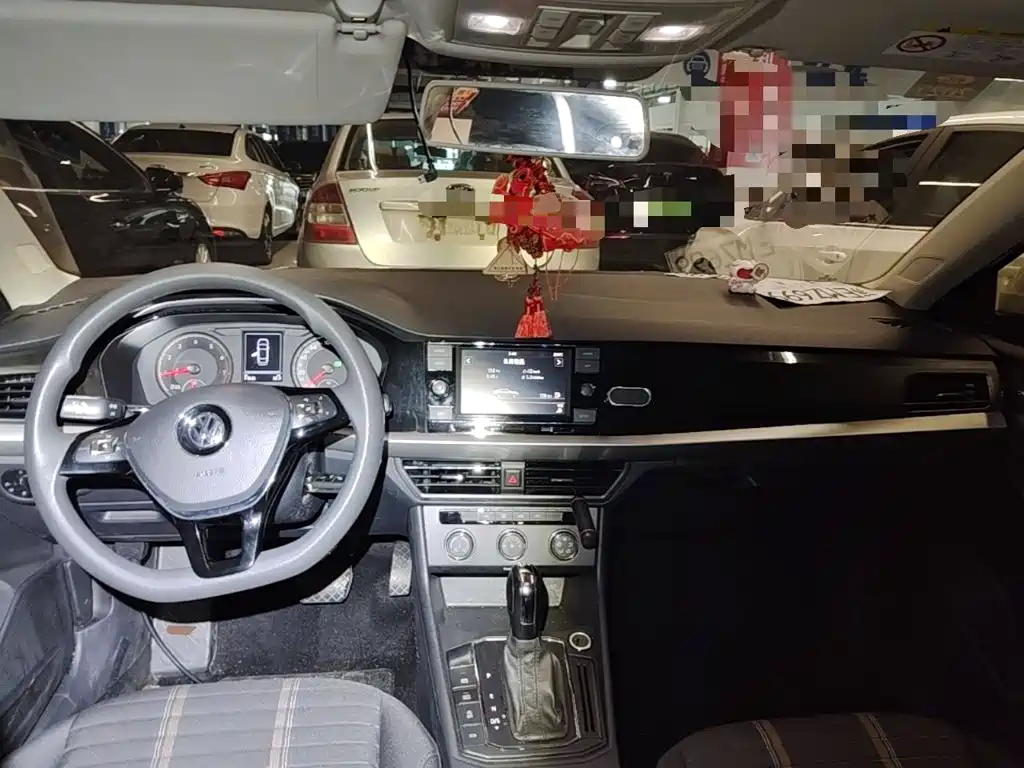 Volkswagen Lavida — миниатюра 10