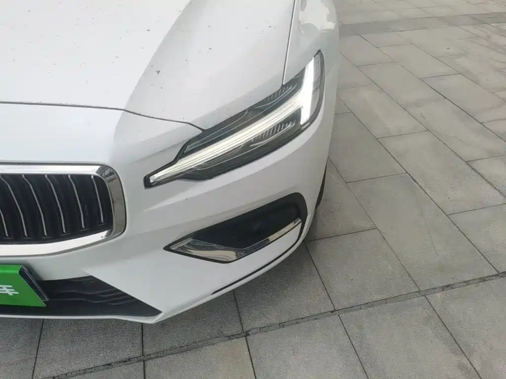 Volvo S60 — миниатюра 24