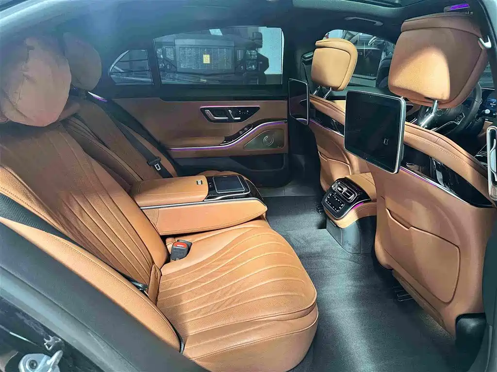 Mercedes-Benz S-Class — миниатюра 19