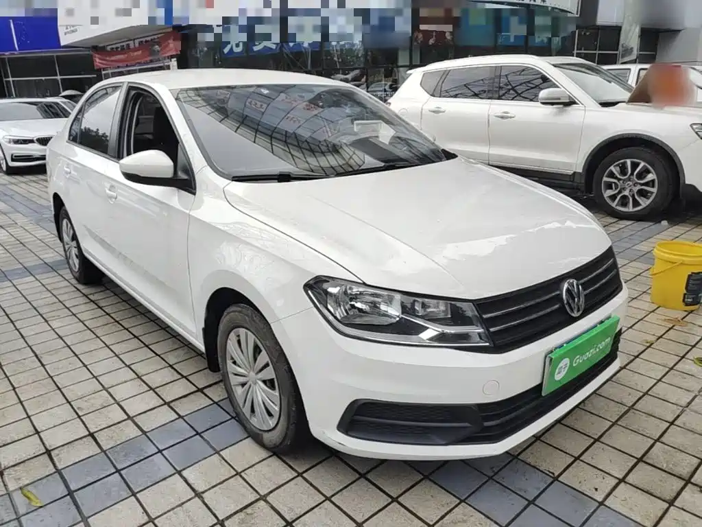 Volkswagen Santana — миниатюра 4