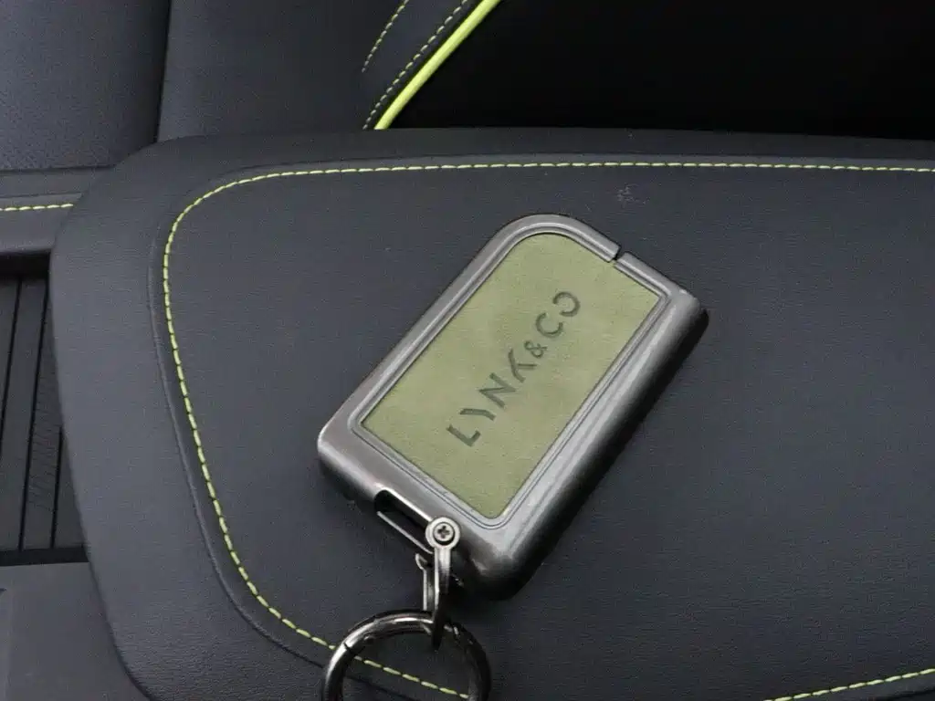 Lynk & Co 06 — миниатюра 14