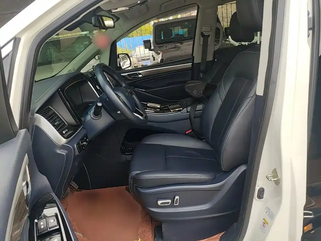GAC Motor Trumpchi M8 — миниатюра 15