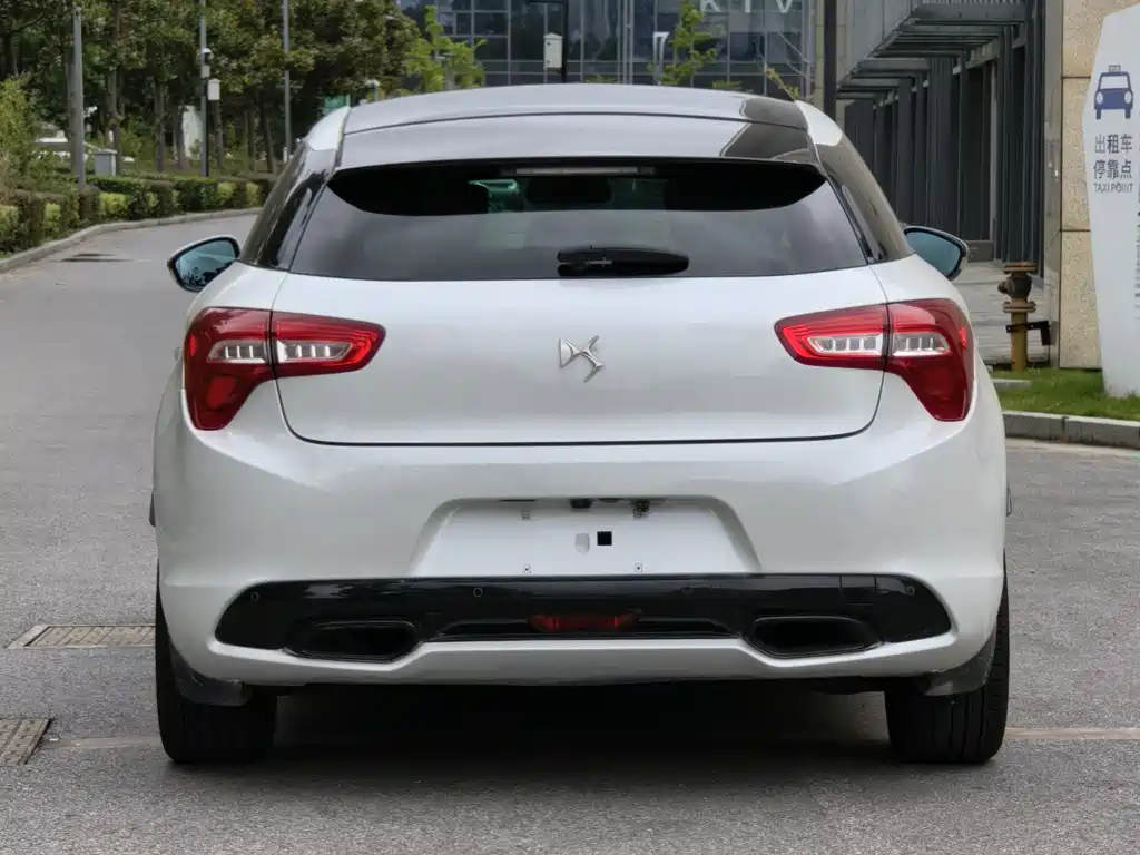 DS DS 5 — миниатюра 4