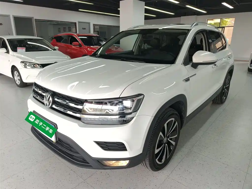 Volkswagen Tharu 2020