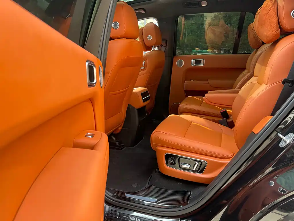 Li Auto Li L8 — миниатюра 8