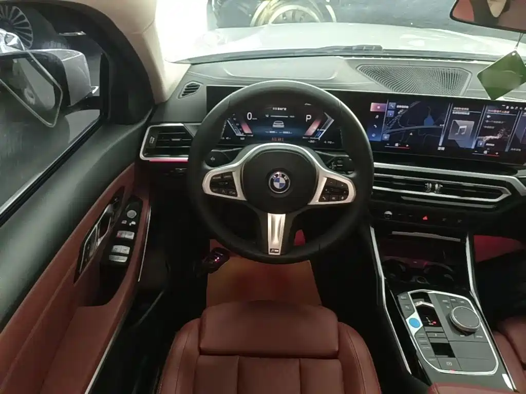 BMW i3 — миниатюра 11