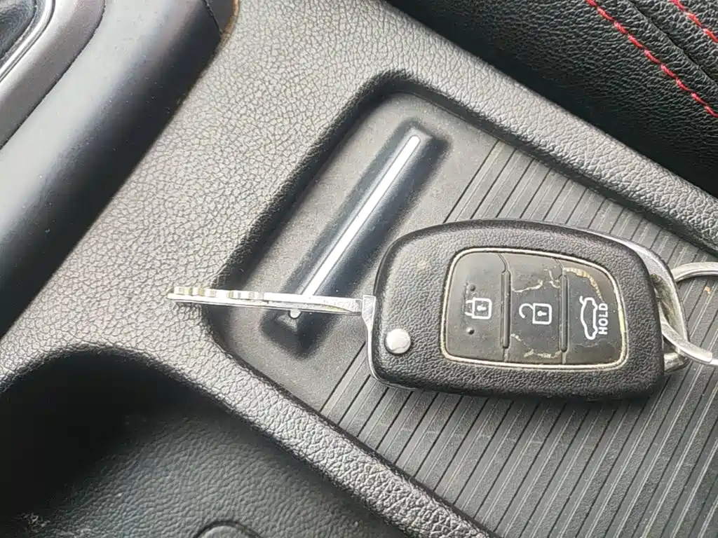 Hyundai Elantra Langdong — миниатюра 9